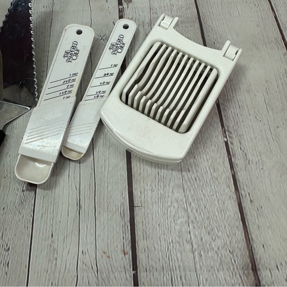 Pampered Chef White Kitchen Tool Set - Picture 3 of 4